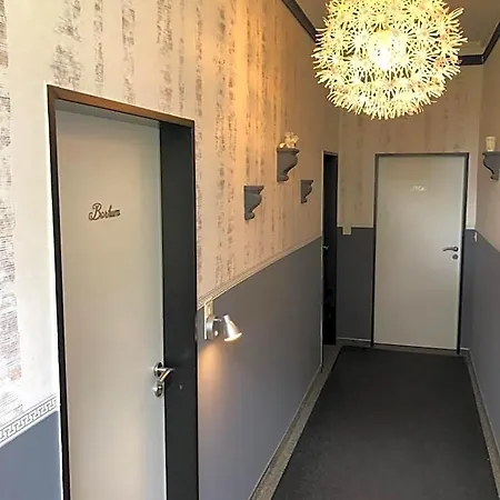 Garni Kastanjehoff Hotel Timmel